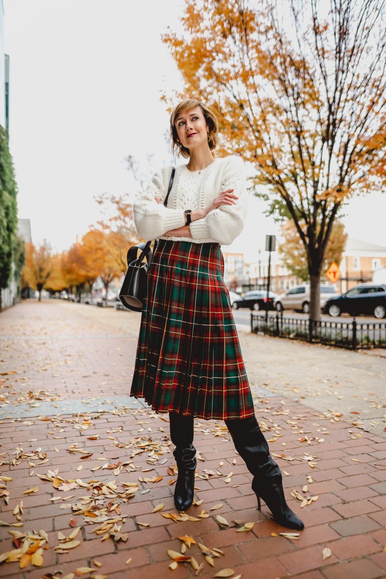 tartan: the quintessential holiday print - District of Chic